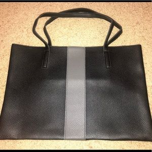 Vince Camuto Tote